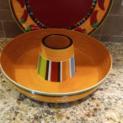 SERVING PIECES WITH A TASTE OF MEXICO