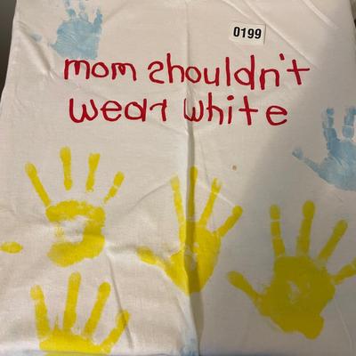 Large mom T-shirt