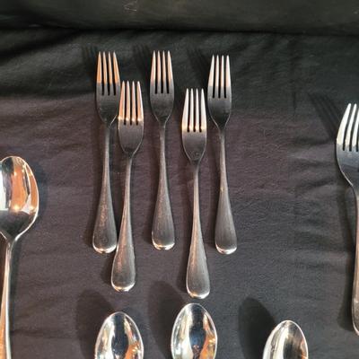 5 Person Stainless Steel Flatware Set (K-CE)