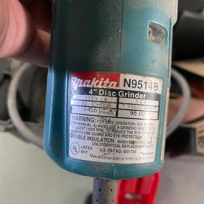 Makita Grinder with Case & Accessories