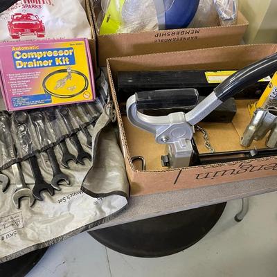 Misc. Tool Components - Trailer Hitch - Jack