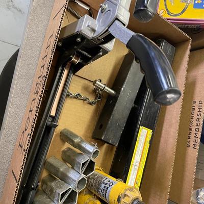 Misc. Tool Components - Trailer Hitch - Jack