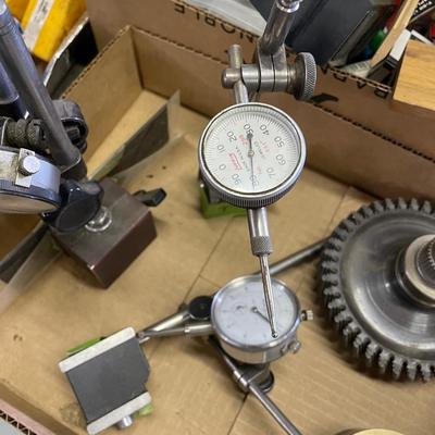 Magnetic - Dial/Gauge Measurement Device