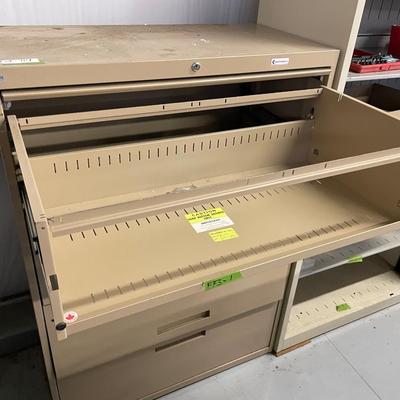 Commodore Metal Storage Box w/slide out drawers