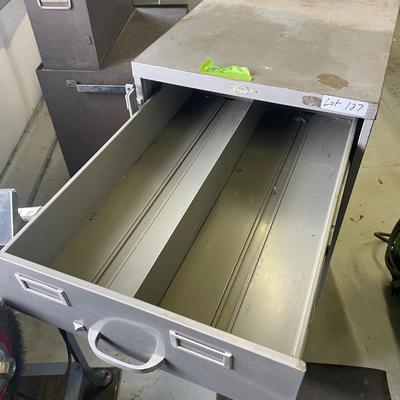 6 Drawer rolling Metal Cabinet w/lock bar 47"t x 19"w x 28.5"d