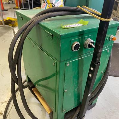 Power Inverter - Maker?