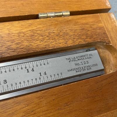 Starrett Measuring Caliper #123 in Box