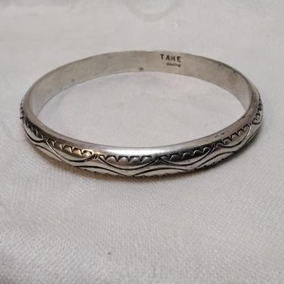 Vintage Navajo Hand Stamped Handmade Signed TAHE 2;5"  925 Bracelet