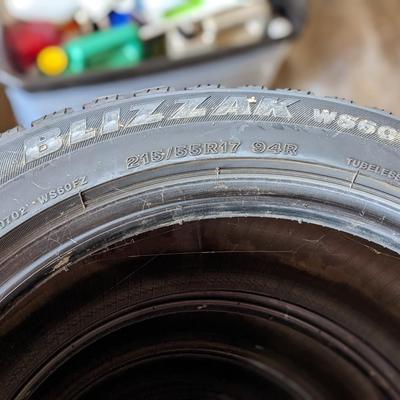4 Like New Bridgestone Blizzak WS60 215/55R17 Tires