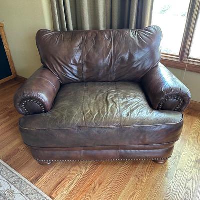 EXTRA WIDE LEATHER CHAIR WITH NAILHEAD ACCENTS BY LANE FURNITURE