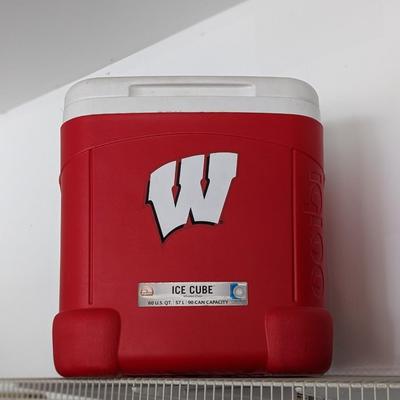 UW Badger Cooler