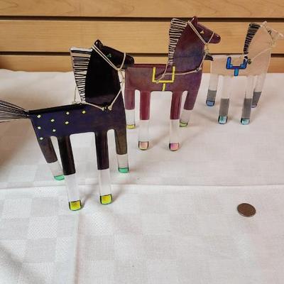 Newy Fagan Set of 3 Art Glass Horses