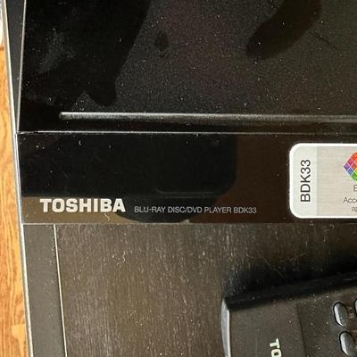 TOSHIBAA SMART BLU-RAY DISC PLAYER BDK33 W/REMOTE