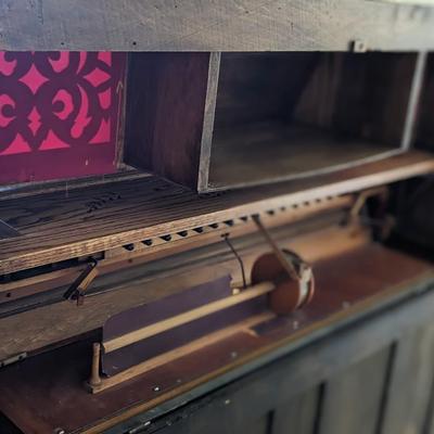 1901 Beckwith Pedal Organ