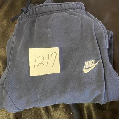 Nike Large Sweats