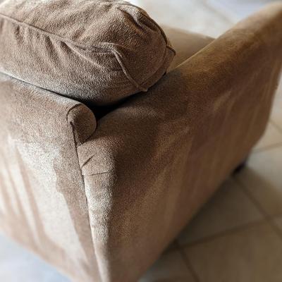Like New Broyhill Chair