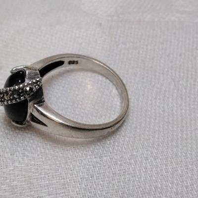 Onyx With Marcasite Sash 925 Ring Size 8
