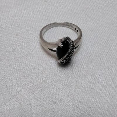Onyx With Marcasite Sash 925 Ring Size 8
