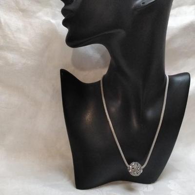 Unique Marcasite Slider On Mesh 925 17" Necklace