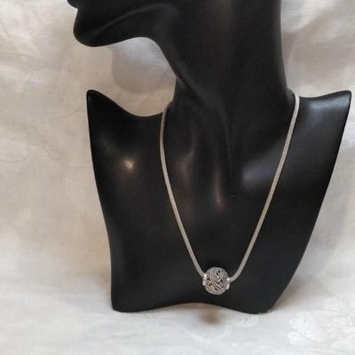 Unique Marcasite Slider On Mesh 925 17" Necklace