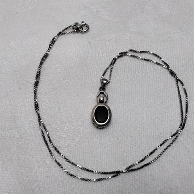 Antique Garnet 925 18" Necklace