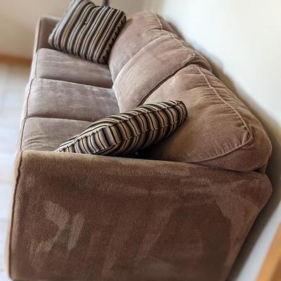 Like New Broyhill Couch