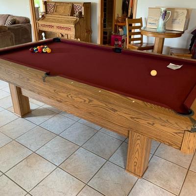 Incredible 8' Brunswick Highlander Pool Table and Ping Pong Table