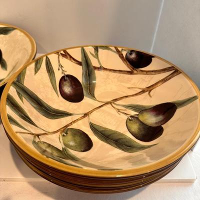 Williams Sonoma Pasta Bowl Set