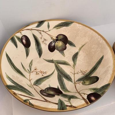 Williams Sonoma Pasta Bowl Set