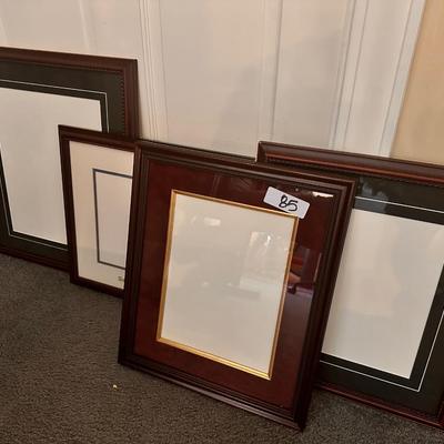 Frame Lot