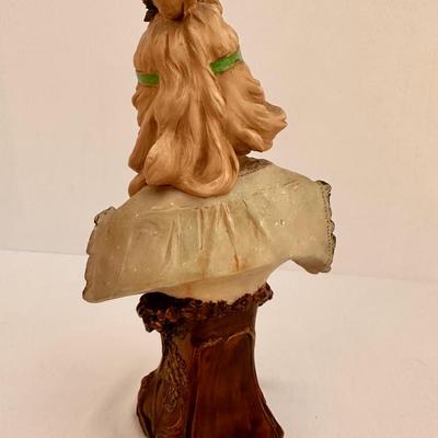 Victorian Bust of Lady Statue