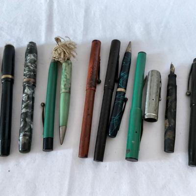 Vintage to Antique Ink Pen Lot