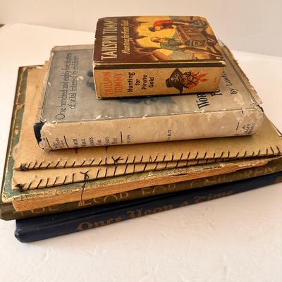 Vintage Childrens Book Lot