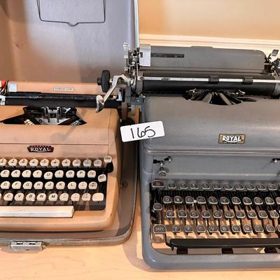Vintage Royal Typewriter Lot