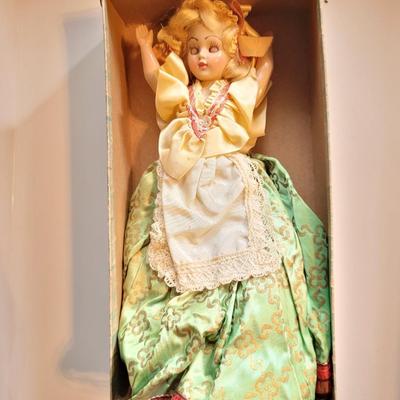 ARCO Dolls of the World