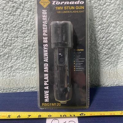 Tornado 1MV Stun Gun