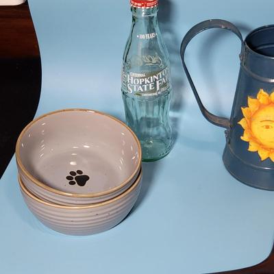 Variety lot with Folk Art Sun Watering Can
