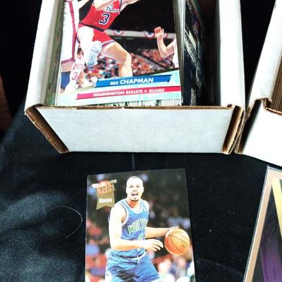 NBA TRADING CARDS AND BOOK