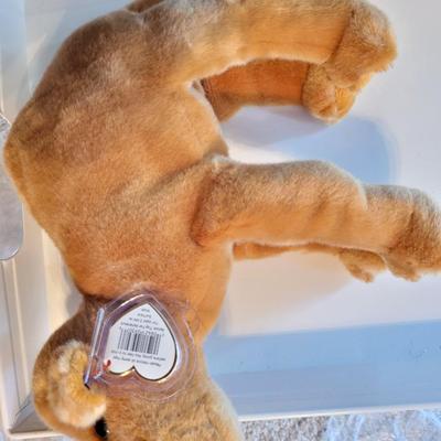 Vintage Beanie Babies "Humphrey" Camel