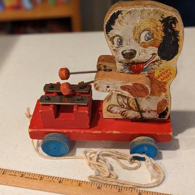 Vintage Fisher Price Pull Toy Merry Mutt #473 Plays Xylophone 1949