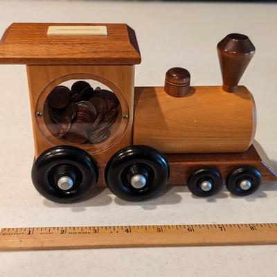 QW Amish Train Bank
