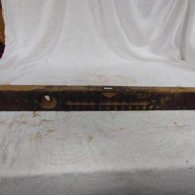 Antique Level