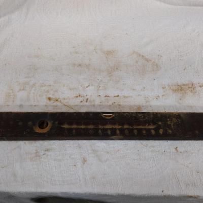 Antique Level