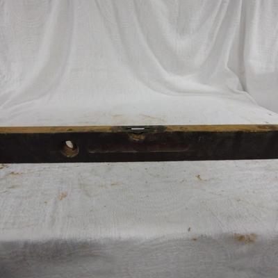 Antique Level