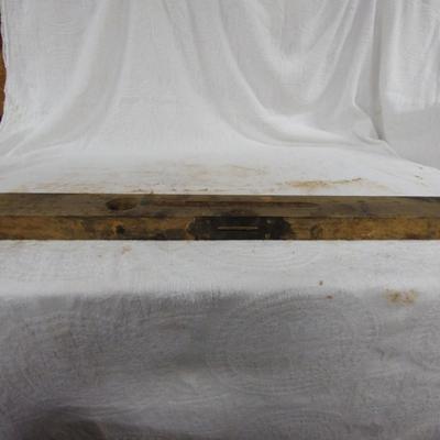 Antique Level