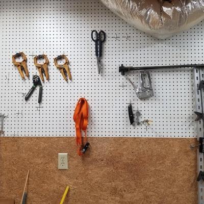 Wall Contents
