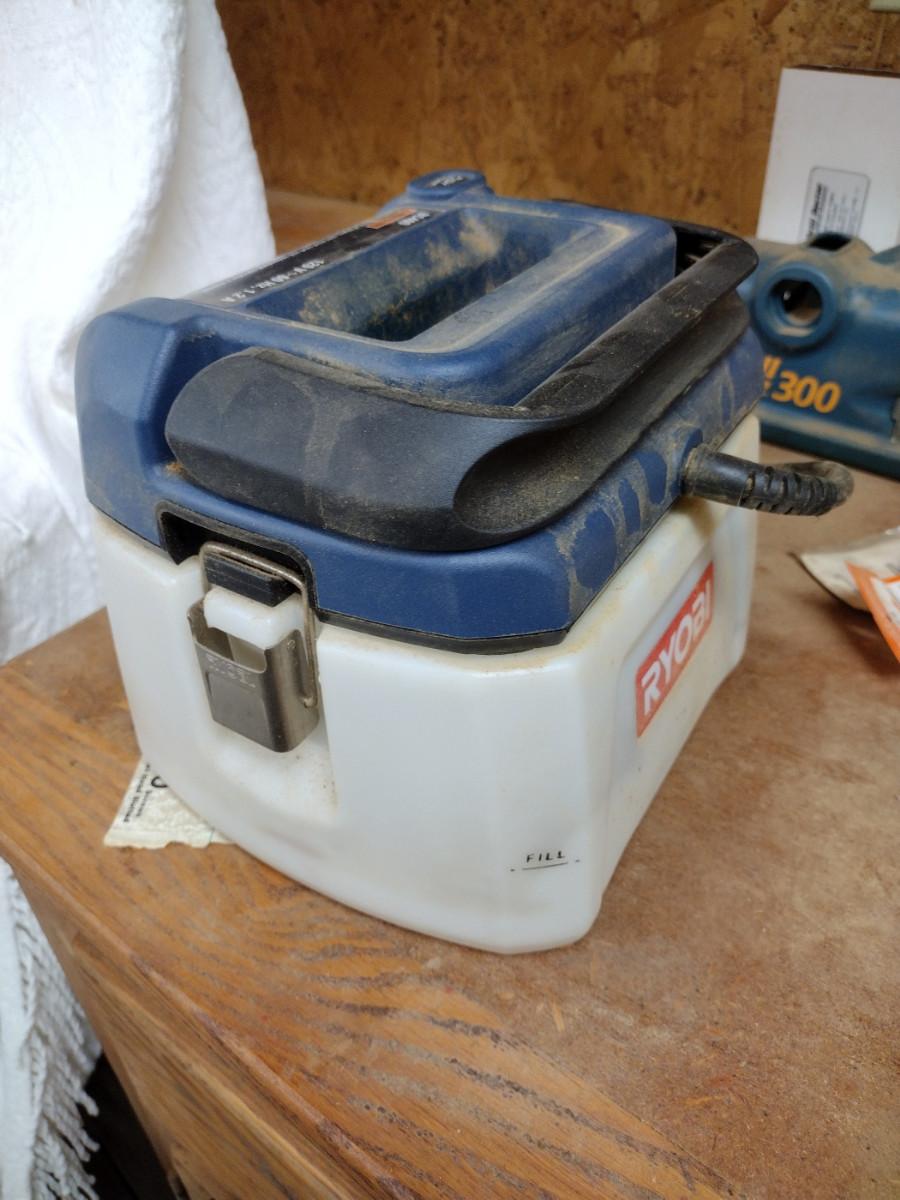 Ryobi Paint Brush Cleaner