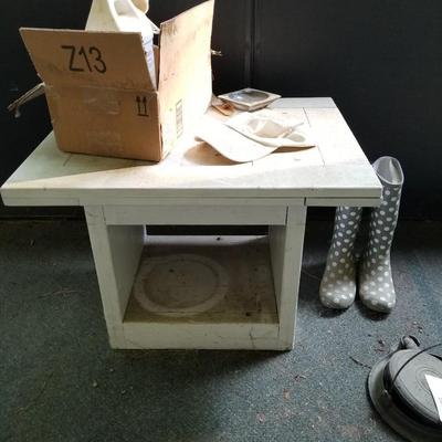 Porch Contents