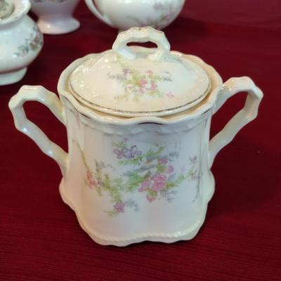 Table Serving Pieces