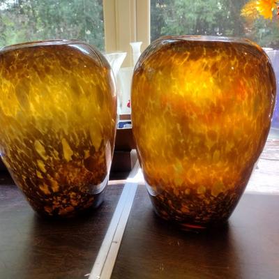 Amber Vases